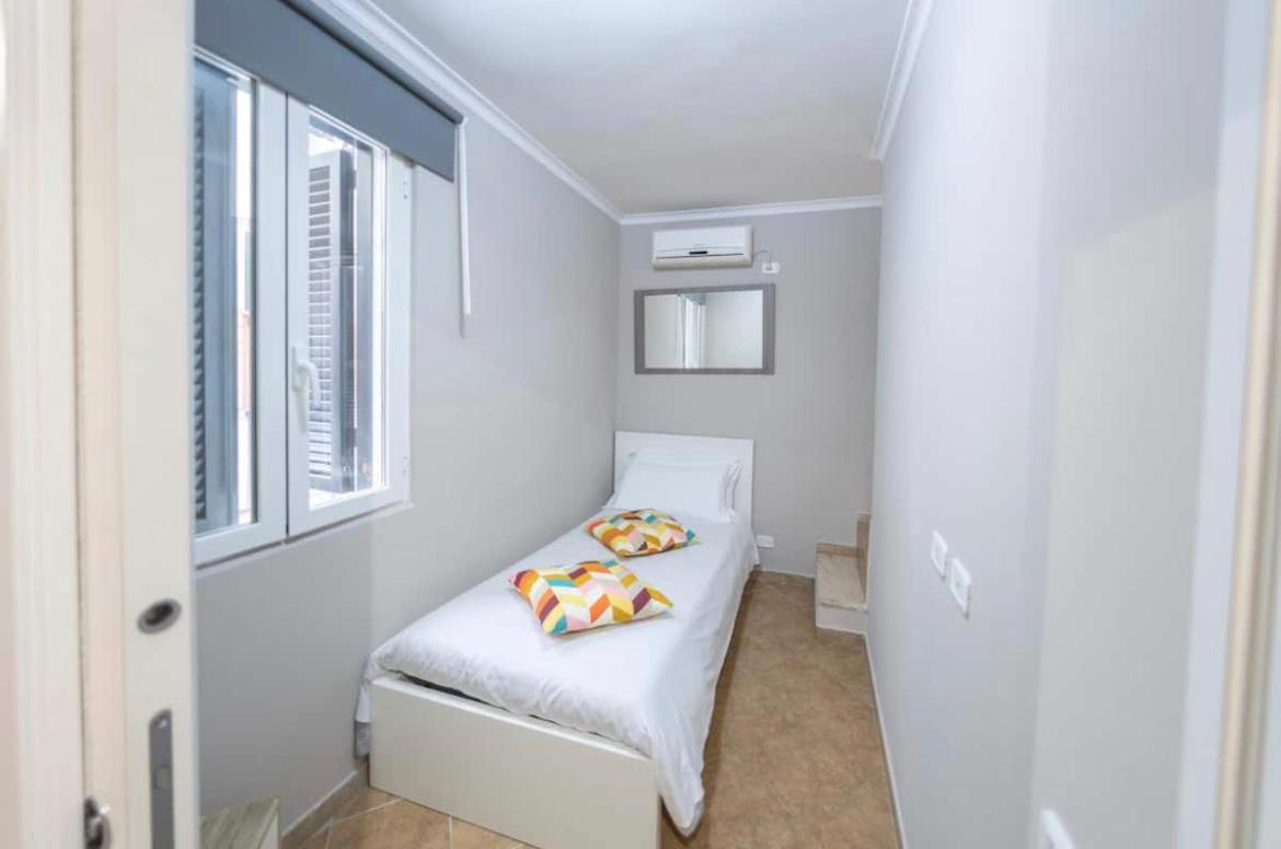 - 1 Floor Apartamento